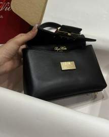 Picture of Roger Vivier Handbags _SKUfw211839973fw
